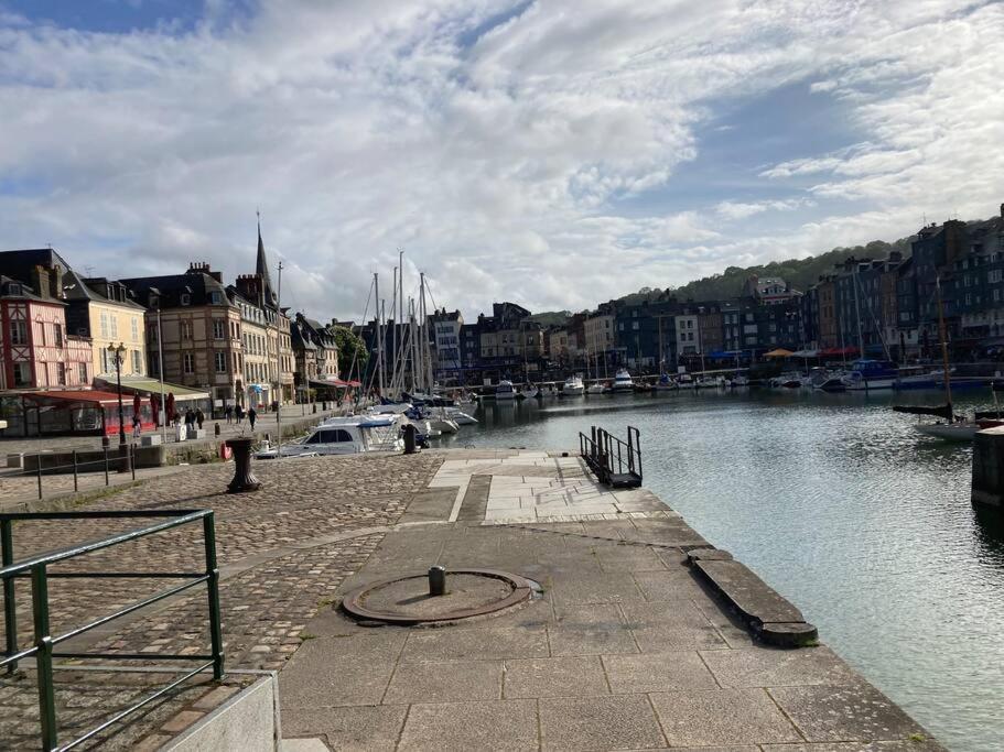 Tendr'Escale, Honfleur Exterior foto